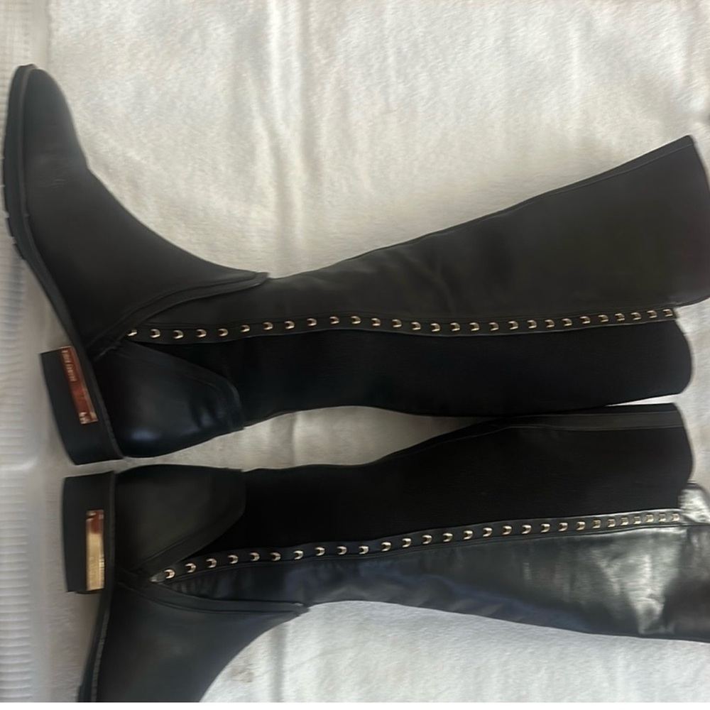 Elegant Black Knee-High Boots